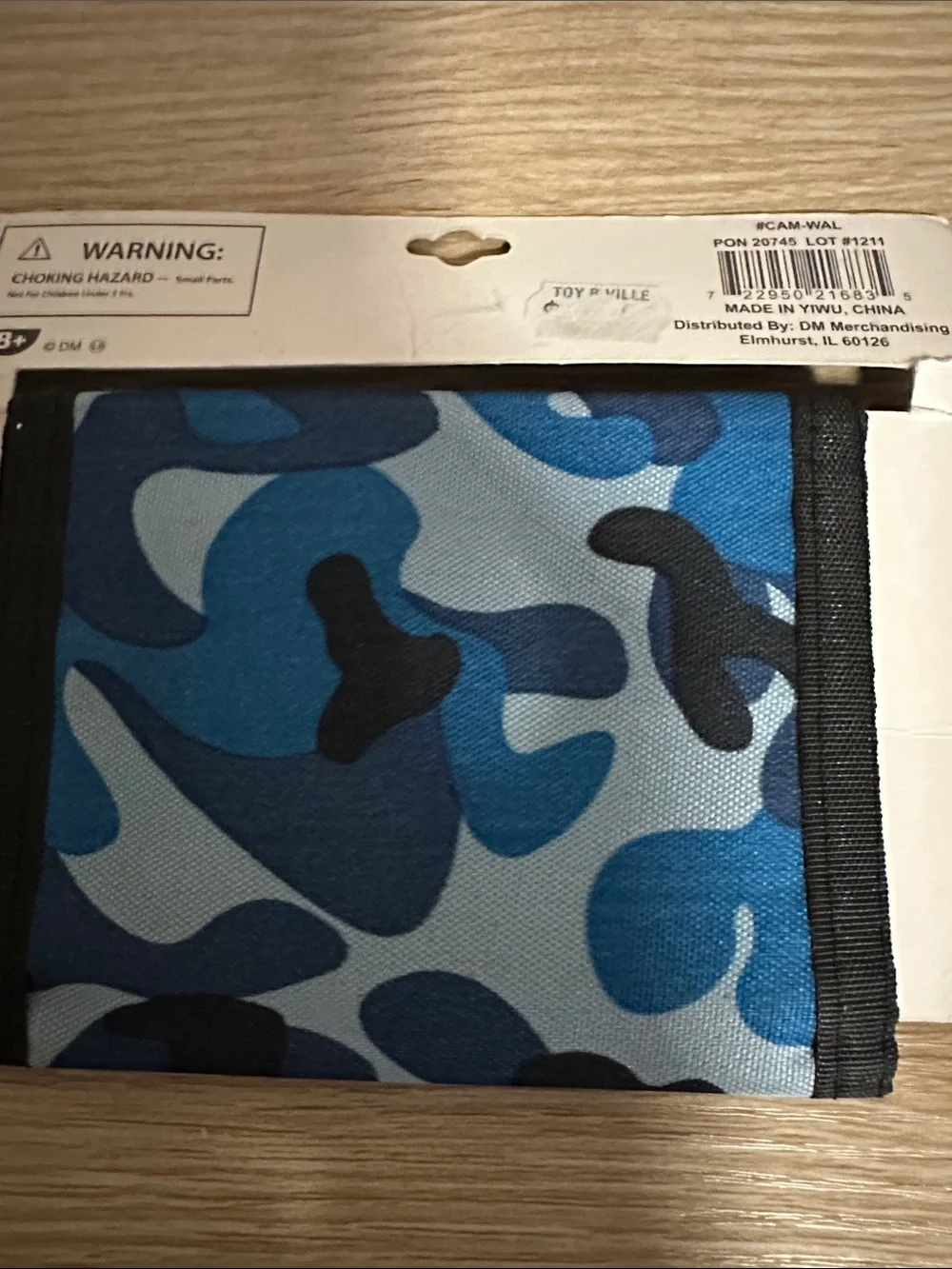 NWT Kids Blue Camouflage Trifold Wallet DM Merchandising Camo